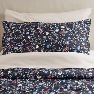 Floral Cotton Pillowcase and Comforter Set